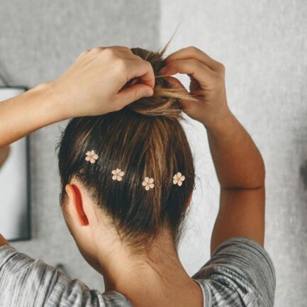 Stretchable Invisible Hair Clips- U Shape Hair Finishing Fixer Comb| Stretchable Hair Pin, U Pin Hair Clips, Cute Invisible Hair Holder, Hair Styling Tools for Girl Women Beauty and Personal Care - Image 7